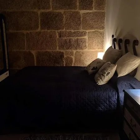 A Casa De Reza 1 * Ourense